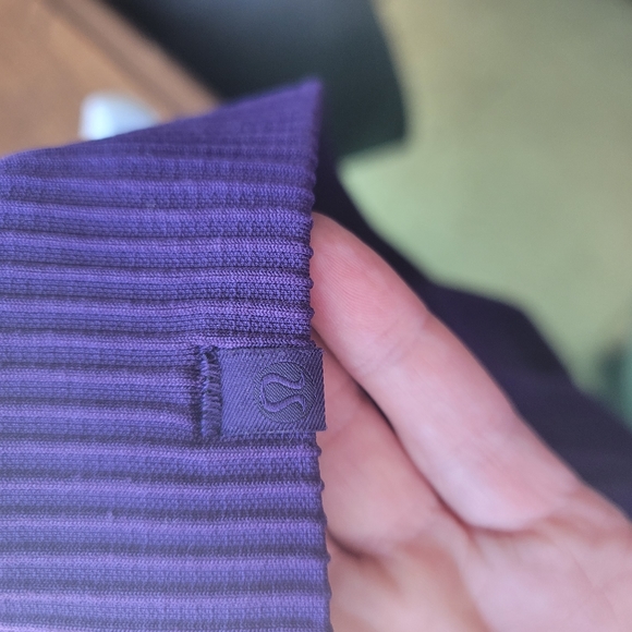 **sold**  Lululemon 3/4 zip pullover. - Picture 5 of 5